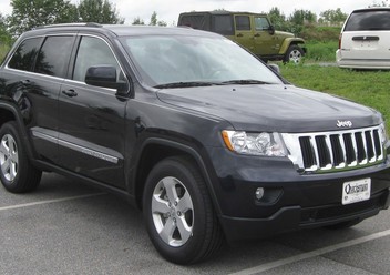 Kompletne tylne Jeep Grand Cherokee WK2